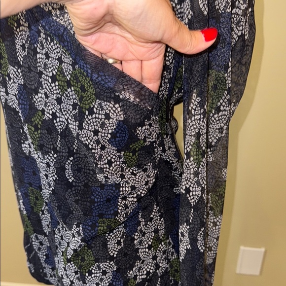 Tribal Blouse Sheer Blue Green White Cross Front Ruching Fitted Women’s Size M - Picture 4 of 11